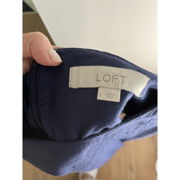 Loft Womens L Navy Shift Dress Cotton Eyelet  Lightweight Career Occasion - Picture 2 of 9